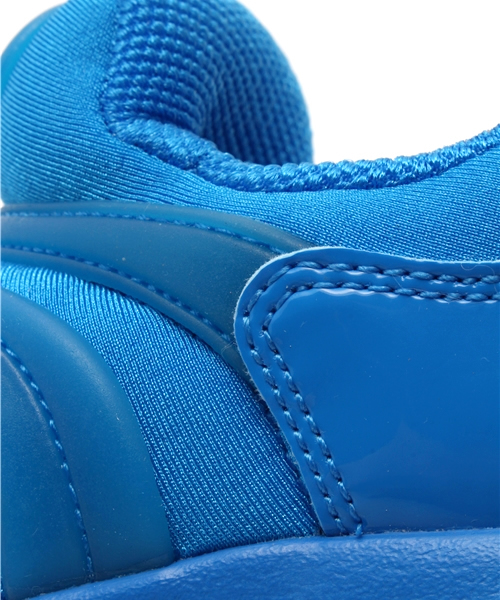 SHIPS（シップス）の「NIKE:DYNAMO FREE TD（スニーカー・キッズ・グレー/ブルー/ピンク・14/15 /16/12/13）」の12枚目の写真