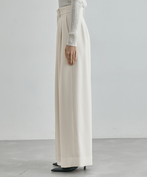 ROPE'（ロペ）の「【一部店舗限定】ダブルクロス2タックワイドパンツ（その他パンツ・レディース・オフホワイト/ネイビー・38）」の9枚目の写真