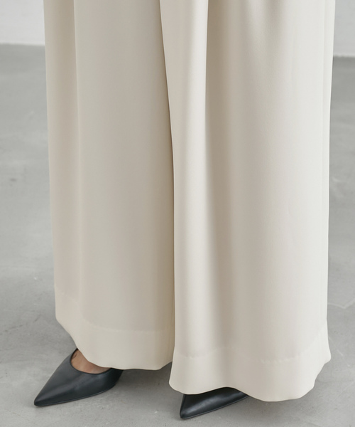 ROPE'（ロペ）の「【一部店舗限定】ダブルクロス2タックワイドパンツ（その他パンツ・レディース・オフホワイト/ネイビー・38）」の14枚目の写真