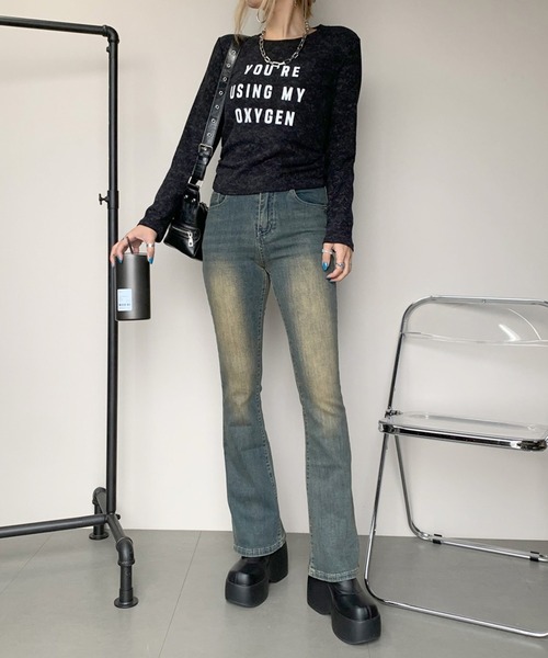 non-hedge(ノンヘッジ)の「サイドドロストロゴショート丈Tシャツ(Tシャツ/カットソー・レディース・ブラック/ベージュ/カーキ/オフホワイト/チャコールグレー・FREE)」の8枚目の写真