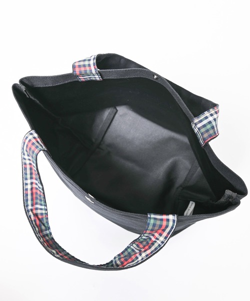 Arnold Palmer（アーノルドパーマー）の「シェア ランチトート（トートバッグ・レディース・ベージュ/ネイビー/ブラック/アイボリー/インディゴブルー/グレイッシュベージュ/ライトブルー/カーキ・F）」の21枚目の写真