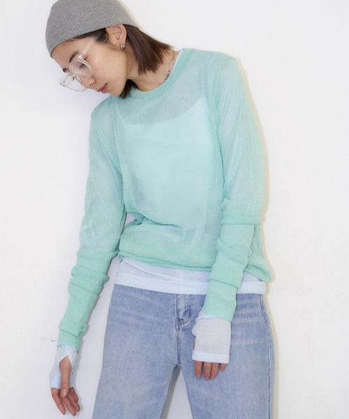 Auntie Rosa Holiday(アンティローザホリデー)の「フィンガーホールラメシアープルオーバー(ニット/セーター・レディース・シルバー/ライトグリーン/シャンパン・FREE)」の5枚目の写真