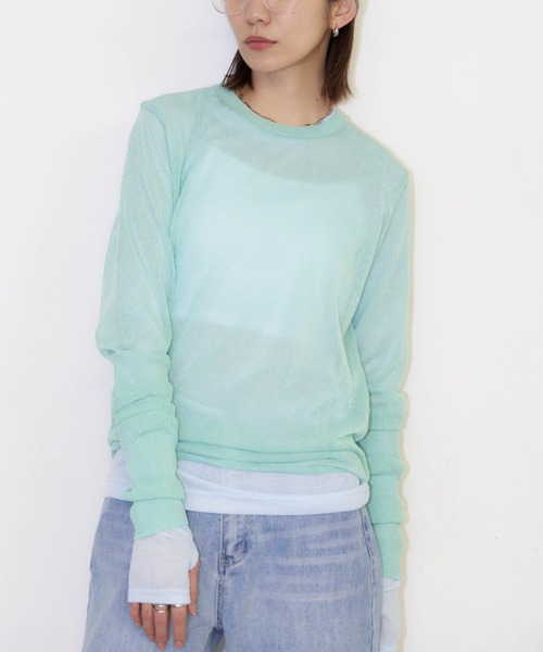 Auntie Rosa Holiday(アンティローザホリデー)の「フィンガーホールラメシアープルオーバー(ニット/セーター・レディース・シルバー/ライトグリーン/シャンパン・FREE)」の4枚目の写真