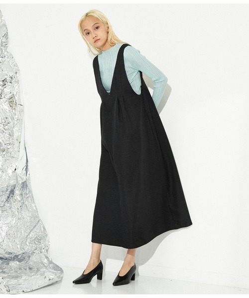 Settimissimo（セッティミッシモ）の「ディープVネック タックデザイン ロングワンピース（ワンピース・レディース・モカ/ブラック・M）」の14枚目の写真