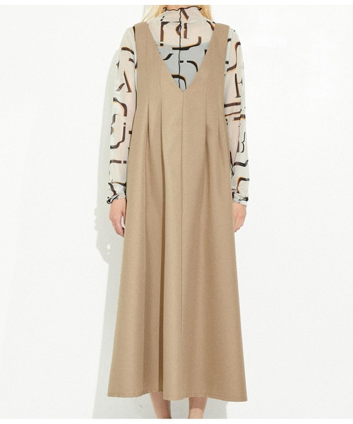 Settimissimo（セッティミッシモ）の「ディープVネック タックデザイン ロングワンピース（ワンピース・レディース・モカ/ブラック・M）」の9枚目の写真