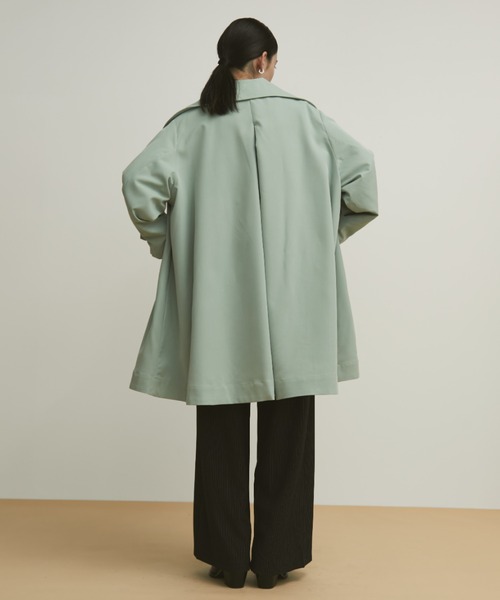 MERLOT（メルロー）の「丸襟ステンカラーコート（ステンカラーコート・レディース・ライトグリーン/ベージュ・FREE）」の14枚目の写真