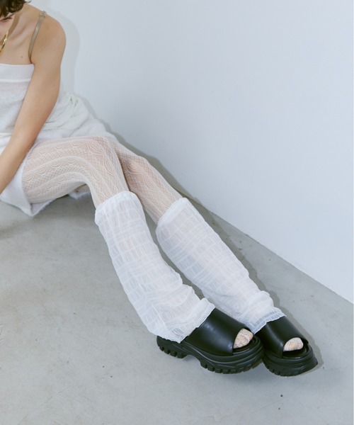 un/neu（アンノイ）の「シアーレッグウォーマー / ルーズレッグ