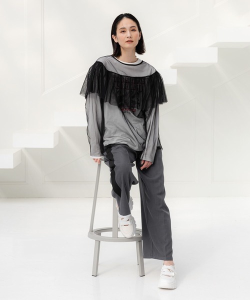 LAKOLE（ラコレ）の「チュールフリルプルオーバー / 108142（その他トップス・レディース・ライトブルー/ブラック/アイボリー・MEDIUM/SMALL）」の4枚目の写真