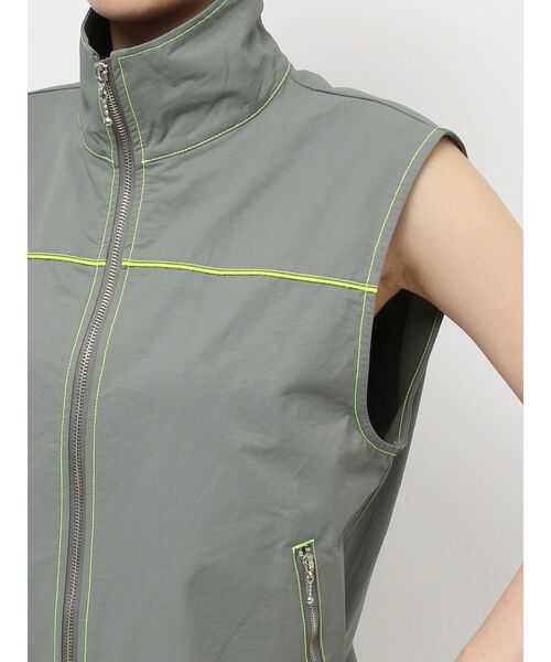 jouetie（ジュエティ）の「ZIPワークベスト【セットアップ対応】（ベスト・レディース・グレー/ピンク・MEDIUM）」の16枚目の写真