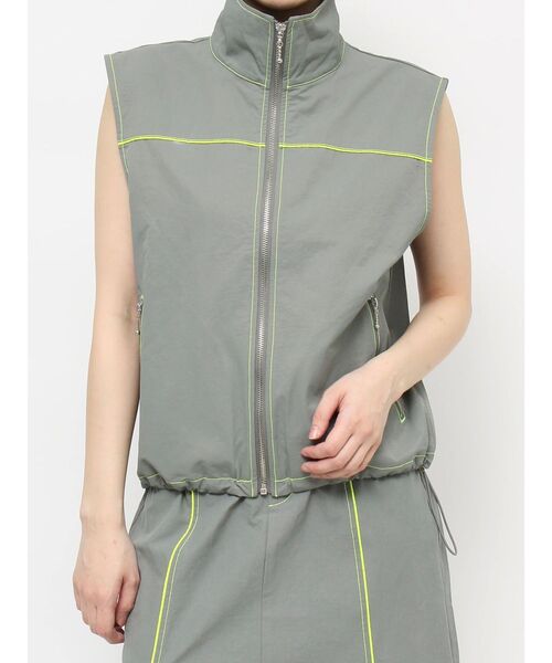 jouetie（ジュエティ）の「ZIPワークベスト【セットアップ対応】（ベスト・レディース・グレー/ピンク・MEDIUM）」の10枚目の写真