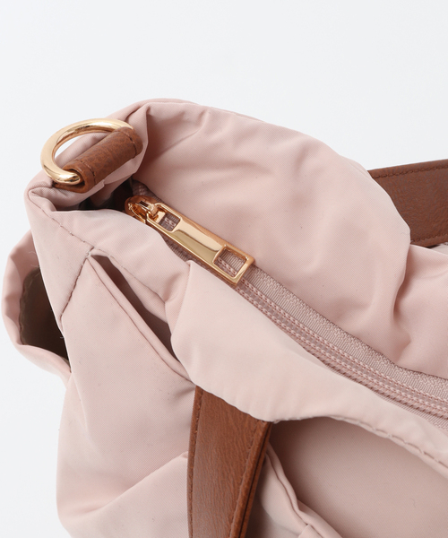 SOFFITTO（ソフィット）の「多ポケットハンドバッグ(取り扱い店舗限定)（トートバッグ・レディース・ピンク/ブラック/グレイッシュベージュ・FREE）」の7枚目の写真