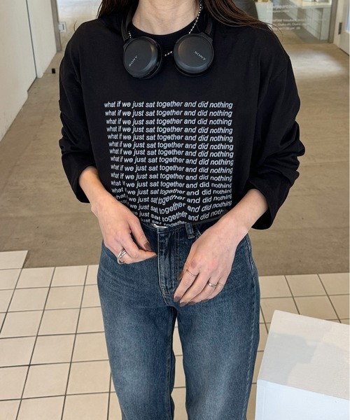LE MORE(リモア)の「オーバーサイズレタリングロンT(Tシャツ/カットソー・レディース・ブラック/オートミール/グレー・FREE)」の4枚目の写真