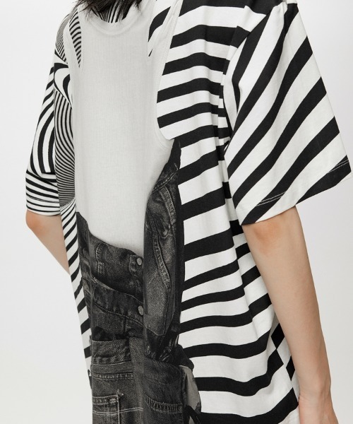 JNBY(ジェーエヌビーワイ)の「Eye-catching Printed Loose-fit Cotton T-shirt(Tシャツ/カットソー・レディース・ブラック系その他/ブルー系その他4/ピンク系その他5・38/36)」の8枚目の写真