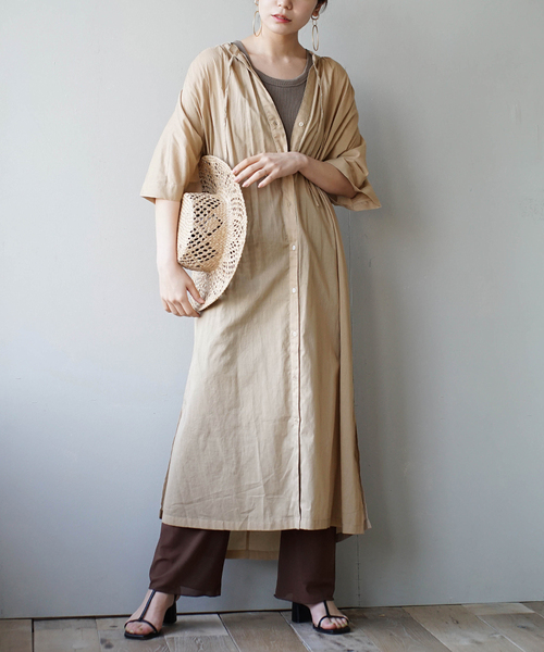 zootie（ズーティー）の「Vネックリボン コットンボイルシャツワンピース（シャツワンピース・レディース・ブラック/ブルー/レッド/マスタード/ベージュ・フリー）」の2枚目の写真