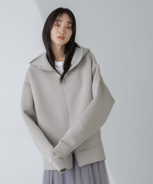 NANO universe（ナノユニバース）の「【WEB限定】テックダンボールダブルジップBIGパーカ男女兼用（パーカー・レディース・ライトベージュ/ブラック/オフホワイト/グレー・M/L）」の15枚目の写真