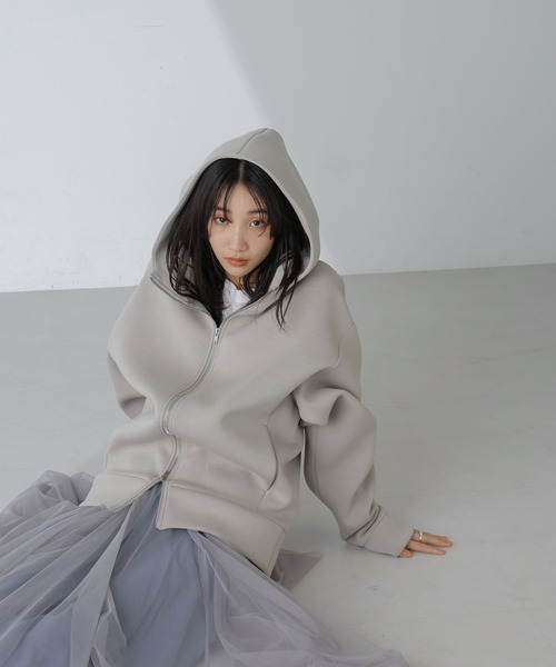 NANO universe（ナノユニバース）の「【WEB限定】テックダンボールダブルジップBIGパーカ男女兼用（パーカー・レディース・ライトベージュ/ブラック/オフホワイト/グレー・M/L）」の16枚目の写真