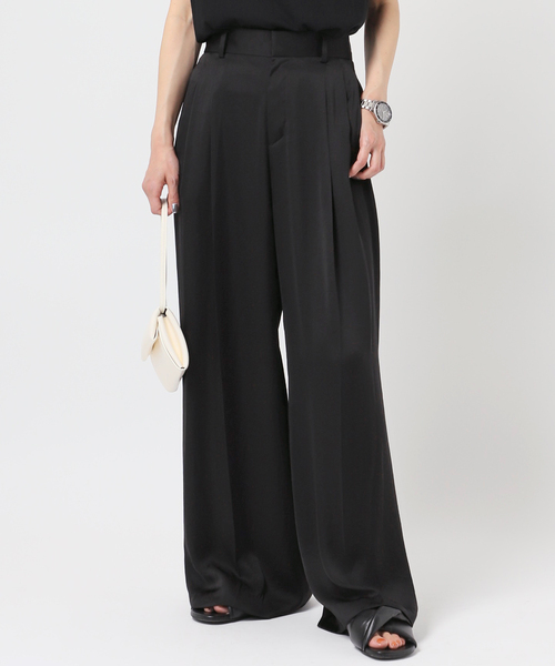 EVERYDAY I LIKE.（エヴリディアイライク）の「ライトサテンワイドパンツ（スラックス・レディース・ネイビー/ブラウン/ブラック・36/34/40/38）」の2枚目の写真