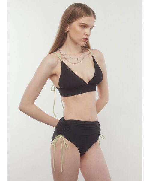 EMODA（エモダ）の「ダブルストラップスイムウェアー（水着・レディース・その他/ブラック・FREE）」の13枚目の写真