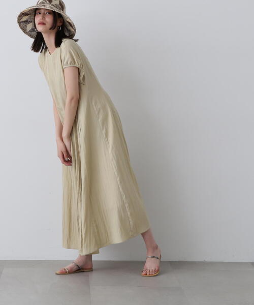 N.（N. Natural Beauty Basic）（エヌエヌナチュラルビューティーベーシック）の「◆パネル切替パフワンピース（ワンピース・レディース・スミクロ/ライラック/ベージュ・MEDIUM/SMALL）」の11枚目の写真