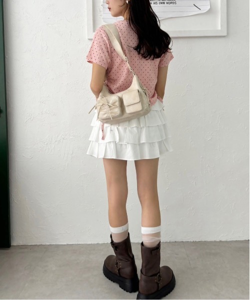 one after another NICE CLAUP(ワンアフターアナザーナイスクラップ)の「サイドドロストT/WEB限定アイテム(Tシャツ/カットソー・レディース・ブラック/アイボリー/ピンク・FREE)」の14枚目の写真