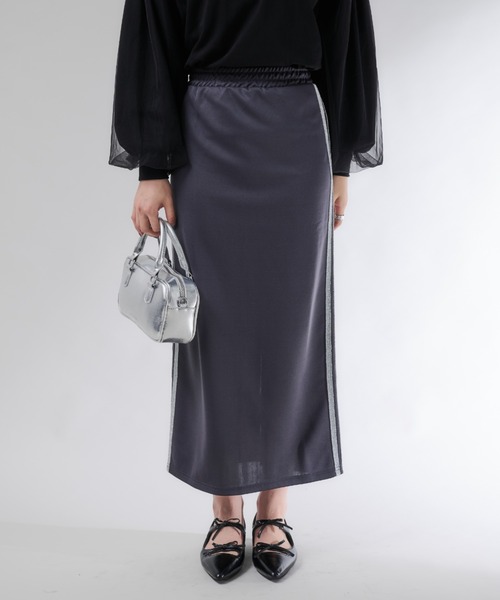 Shelly island(シェリーアイランド)の「ラメラインスカート(スカート・レディース・チャコールグレー/ブラック・FREE)」の20枚目の写真