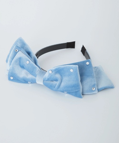 Ank Rouge（アンクルージュ）の「キラキラビジューベロアリボンカチューシャ（カチューシャ・レディース・ブラック/ライトブルー/レッド/ホワイト・FREE）」の3枚目の写真