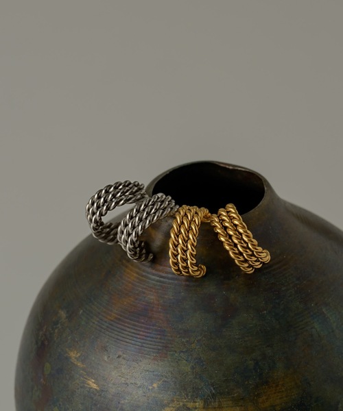 ロープピアス ロープピアス