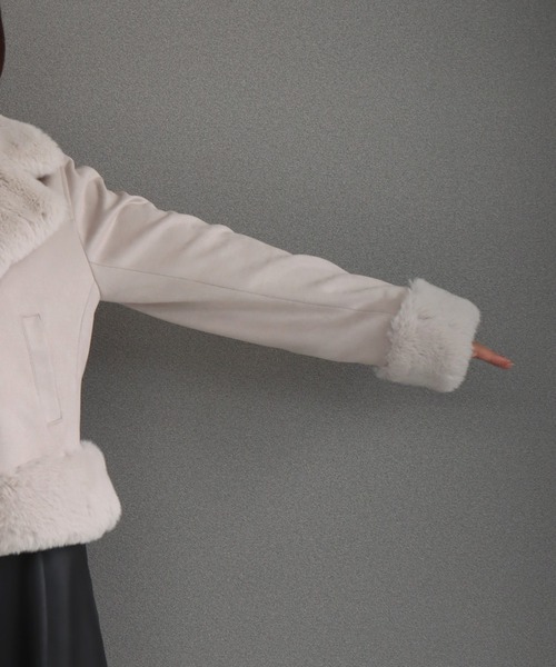 libelle more（リベル モア）の「スウェードポンチエコファー付きライダースジャケット（ライダースジャケット・レディース・ピンク/アイボリー/グレー/ベージュ/モカ・L/M）」の11枚目の写真