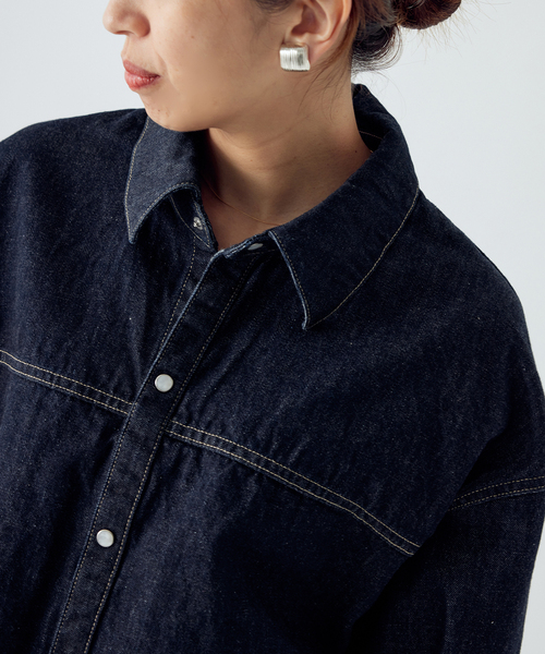 IENA【KURO/クロ】別注 クロップドデニムシャツ KURO/クロ】別注 クロップドデニムシャツ（シャツ／ブラウス