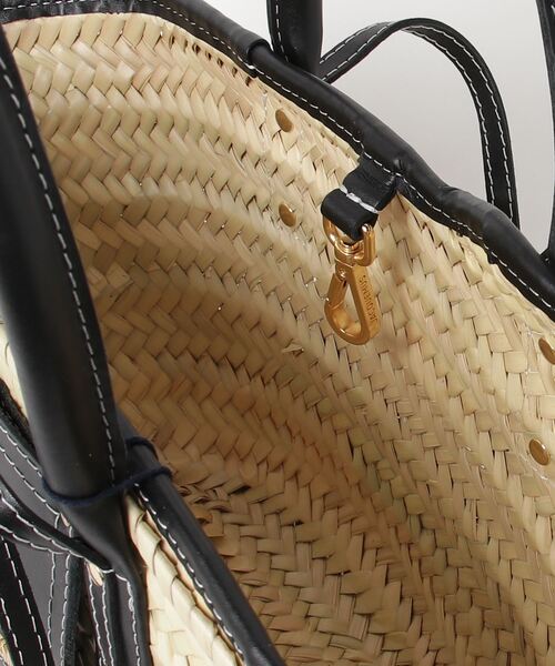 JACQUEMUS(ジャックムス)の「LE PETIT PANIER SOLI(ショルダーバッグ・レディース・ブラック系その他・ONE SIZE)」の4枚目の写真