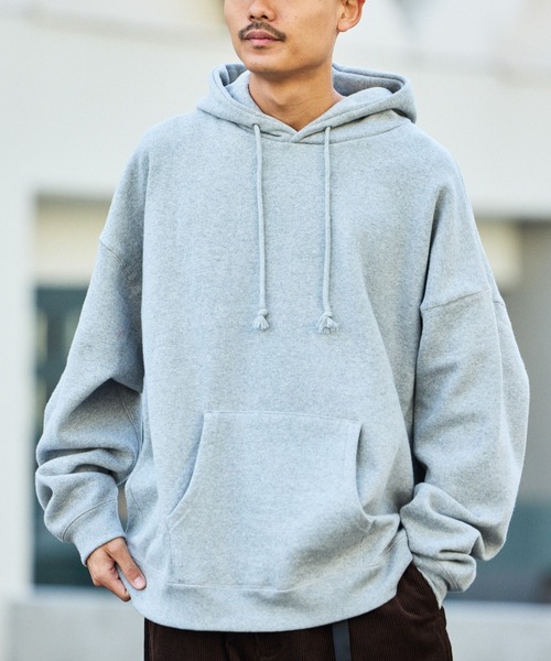 FREAK'S STORE（フリークスストア）の「限定展開 12oz ヘビーウェイト ビッグシルエット プルオーバー パーカー/フーディ―（パーカー・メンズ・杢グレー/チャコールグレー/ブラック/アッシュグレー/イエロー/レッド/ネイビー/ブラウン/グレイッシュベージュ・LARGE/X-LARGE/SMALL/MEDIUM）」の14枚目の写真