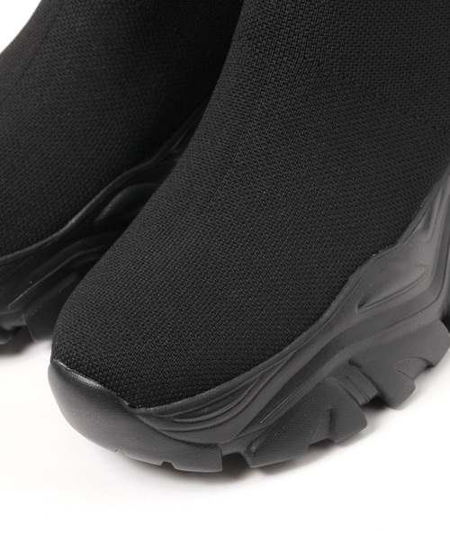 LAKOLE(ラコレ)の「ニットスニーカーソールブーツ / 140064(ブーツ・レディース・アイボリー/ブラック・MEDIUM/LARGE)」の8枚目の写真