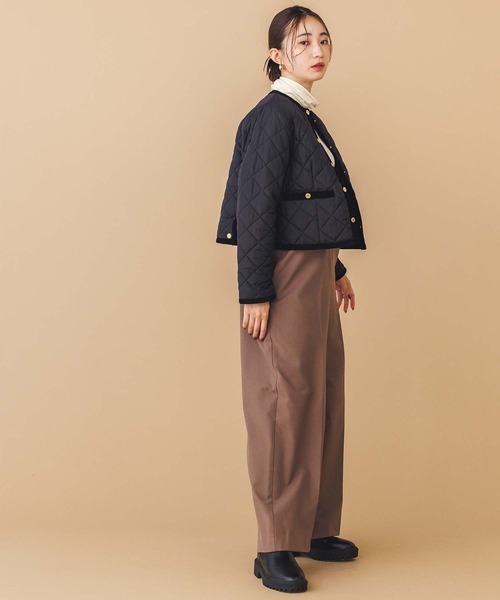 Gready Brilliant（グレディブリリアン）の「クルーキルティングジャケット（ノーカラージャケット・レディース・ブラック・FREE）」の3枚目の写真