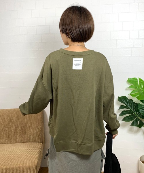 CRB(シーアールビー)の「ジップ付ポケットトップス(Tシャツ/カットソー・レディース・ブラック/カーキ/チャコールグレー・F)」の15枚目の写真