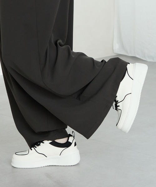 ORiental TRaffic(オリエンタルトラフィック)の「バイカラーボリュームソールスニーカー/OT3750(スニーカー・レディース・ブラック×ホワイト/ホワイト/レッド/ブラウン・35/36/37/38/39/40/41/42)」の15枚目の写真