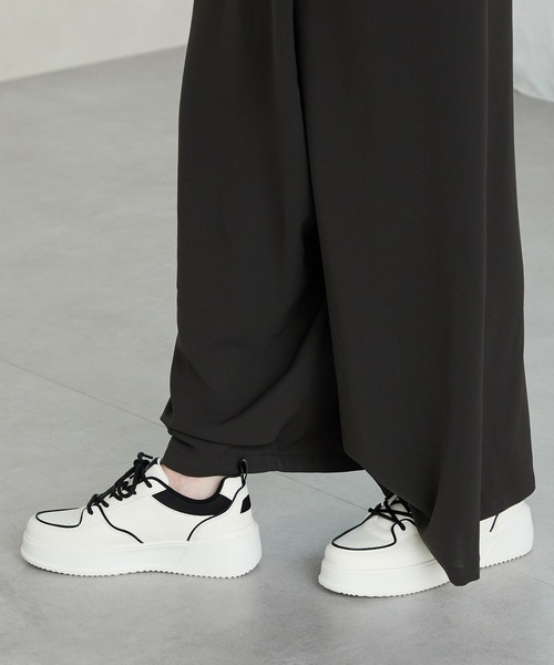 ORiental TRaffic(オリエンタルトラフィック)の「バイカラーボリュームソールスニーカー/OT3750(スニーカー・レディース・ブラック×ホワイト/ホワイト/レッド/ブラウン・35/36/37/38/39/40/41/42)」の18枚目の写真