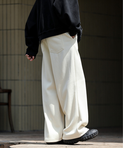 neos（ネオス）の「【neos】ルーズシルエット コーデュロイ あったか イージー ワイド パンツ（その他パンツ・メンズ・ネイビー/ベージュ/アイボリー/ブラック/グレー・SMALL/MEDIUM/LARGE/X-LARGE/XX-LARGE）」の11枚目の写真
