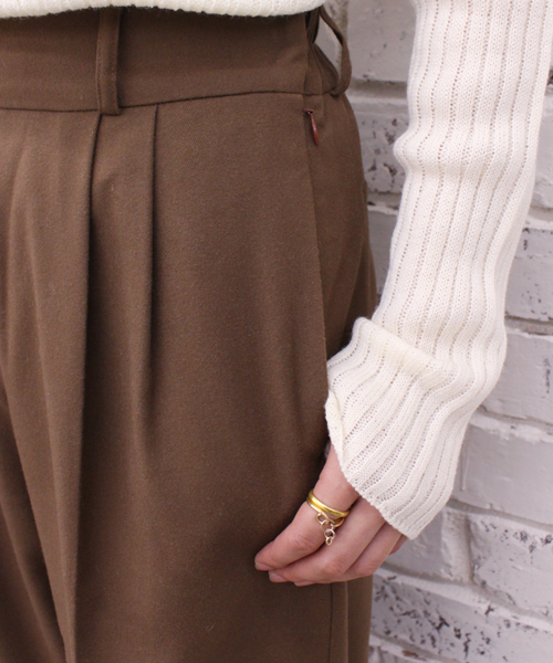 CIAOPANIC（チャオパニック）の「【Ciaopanic】TR起毛ツータックワイドパンツ（その他パンツ・レディース・ライトグレー/ブラウン/カーキ/キャメル/ブラック・FREE）」の11枚目の写真