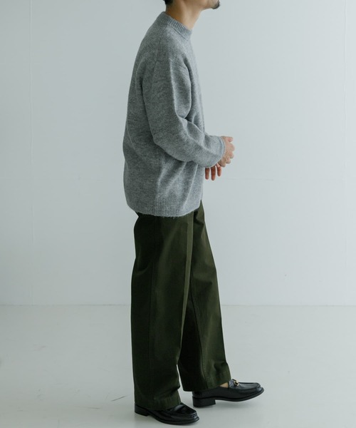 URBAN RESEARCH（アーバンリサーチ）の「『UR GREEN』CREW NECK KNIT（ニット/セーター・メンズ・チャコールグレー/ライトグレー/ネイビー/カーキ/イエロー系その他・MEDIUM/LARGE）」の12枚目の写真