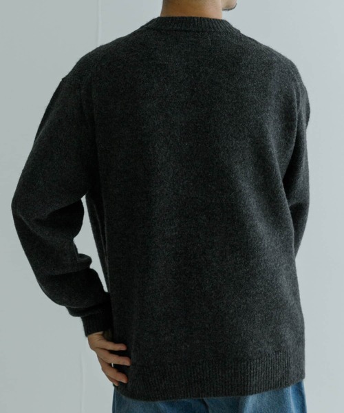 URBAN RESEARCH（アーバンリサーチ）の「『UR GREEN』CREW NECK KNIT（ニット/セーター・メンズ・チャコールグレー/ライトグレー/ネイビー/カーキ/イエロー系その他・MEDIUM/LARGE）」の15枚目の写真