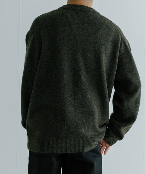 URBAN RESEARCH（アーバンリサーチ）の「『UR GREEN』CREW NECK KNIT（ニット/セーター・メンズ・チャコールグレー/ライトグレー/ネイビー/カーキ/イエロー系その他・MEDIUM/LARGE）」の22枚目の写真