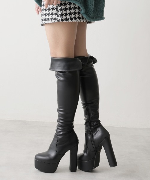 DEMETER(デメテル)の「2WAY 13.5cm 厚底 ハイヒール ストレッチ ニーハイブーツ(ブーツ・レディース・ブラック系その他/ブラック・S/M/L/LL)」の21枚目の写真