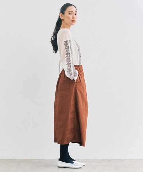and myera(アンド マイラ)の「and myera アンティーク刺しゅうブラウス(シャツ/ブラウス・レディース・ホワイト系その他・LL/L/M/S)」の9枚目の写真