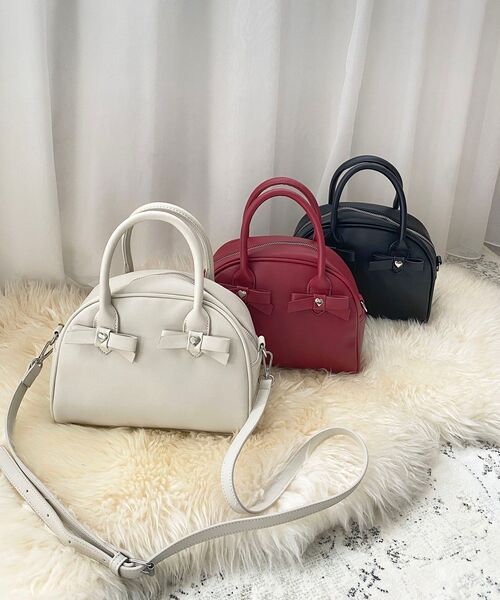 MAJESTIC LEGON（マジェスティックレゴン）の「ハートリボンミニボストン（ボストンバッグ・レディース・アイボリー/ブラック/ボルドー・FREE）」の11枚目の写真