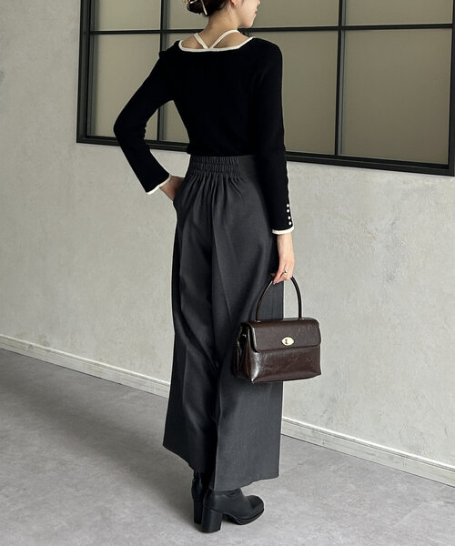 Thevon（ゼボン）の「GOLDジップタックパンツ（スラックス・レディース・チャコールグレー/ブラック/ブラウン・S/M）」の22枚目の写真