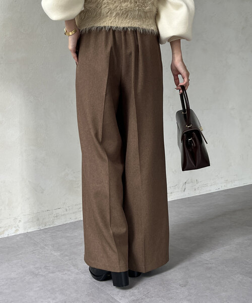 Thevon（ゼボン）の「GOLDジップタックパンツ（スラックス・レディース・チャコールグレー/ブラック/ブラウン・S/M）」の18枚目の写真