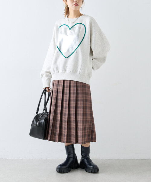 w closet（ダブルクローゼット）の「プリーツミディスカート（スカート・レディース・チャコールグレー/ブラウン/ベージュ・FREE）」の2枚目の写真