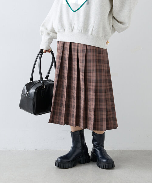 w closet（ダブルクローゼット）の「プリーツミディスカート（スカート・レディース・チャコールグレー/ブラウン/ベージュ・FREE）」の14枚目の写真
