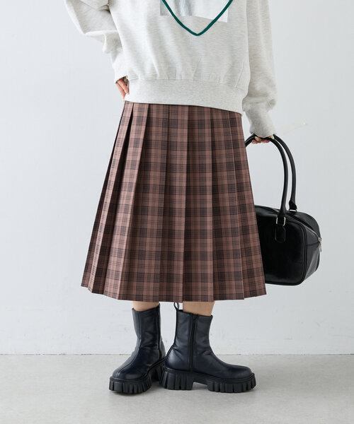 w closet（ダブルクローゼット）の「プリーツミディスカート（スカート・レディース・チャコールグレー/ブラウン/ベージュ・FREE）」の16枚目の写真