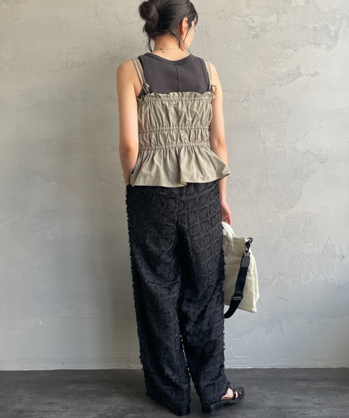 nenom（ネノム）の「[nenom/ネノム] セットアップ可能 ブロックフェザー ワイドイージージャガードパンツ（その他パンツ・レディース・ブラック/チャコール/ベージュ・F）」の14枚目の写真